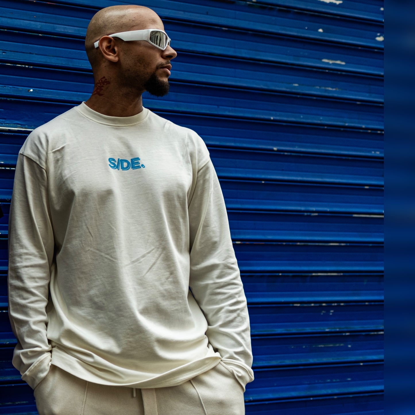 WHITE LONG SLEEVE