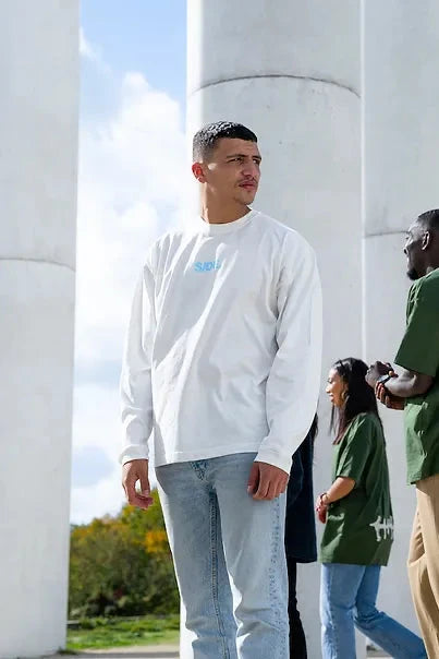 WHITE LONG SLEEVE