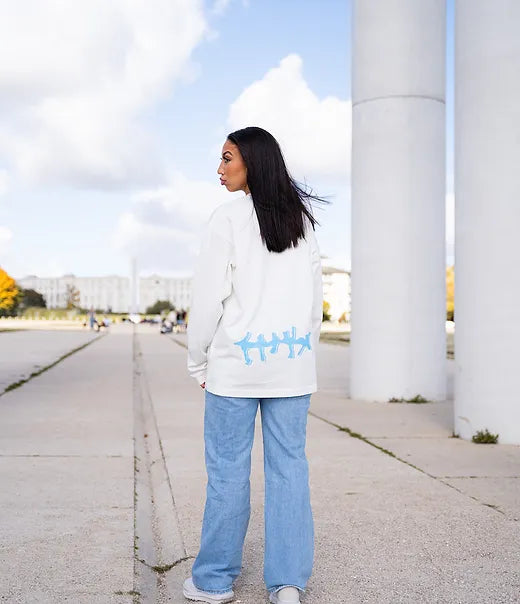 WHITE LONG SLEEVE